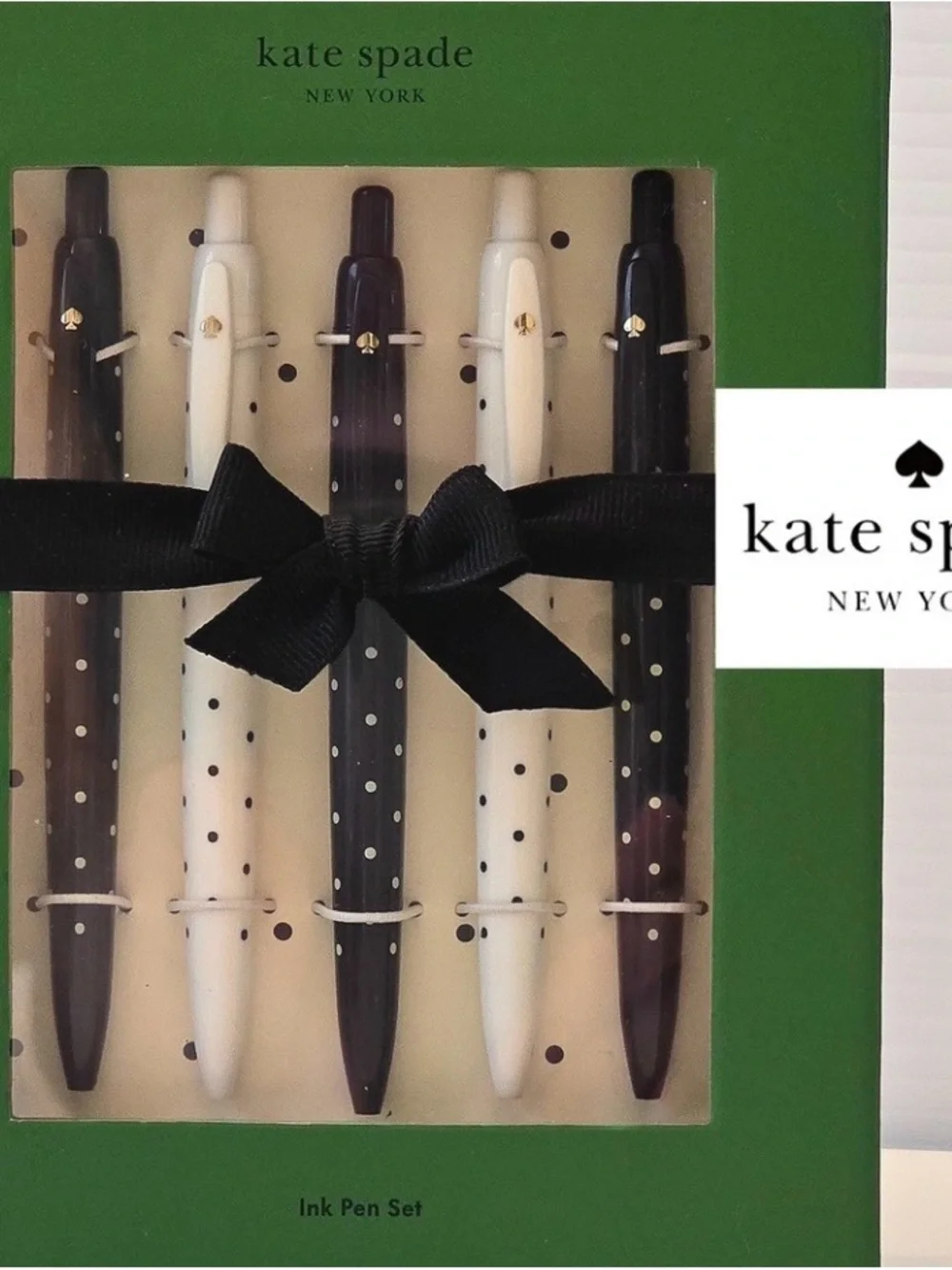 kate spade NEW YORK Black and White Polka Dot Pen Gift Set ( 5 Pens) (NWT)